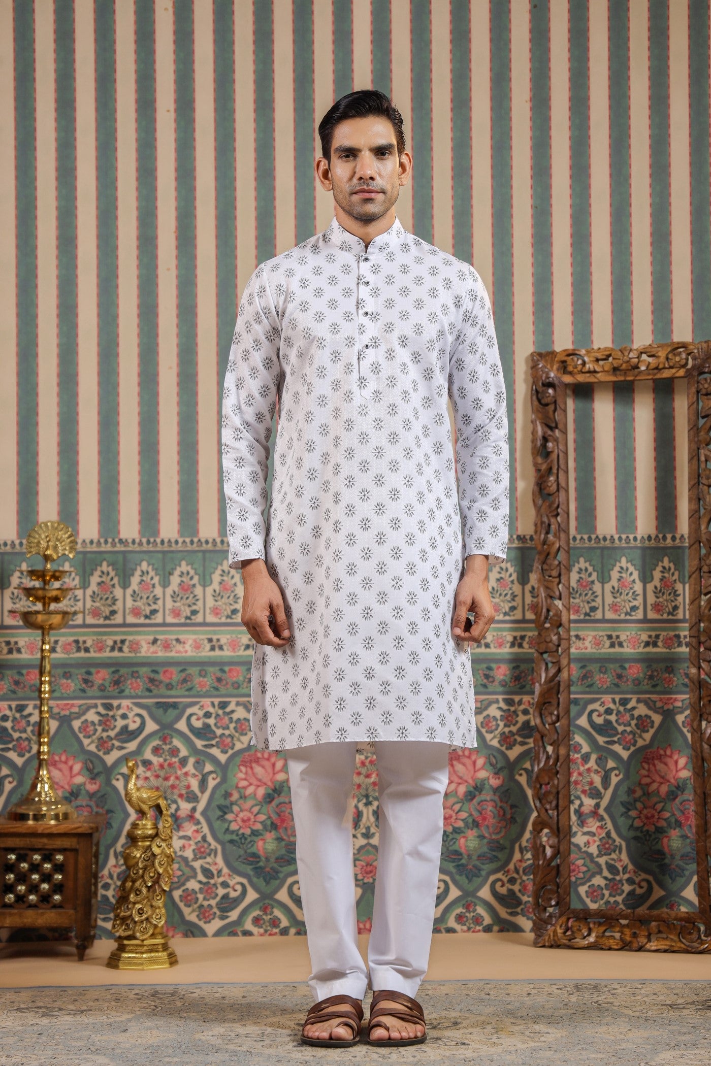 White printed best sale kurta pajama