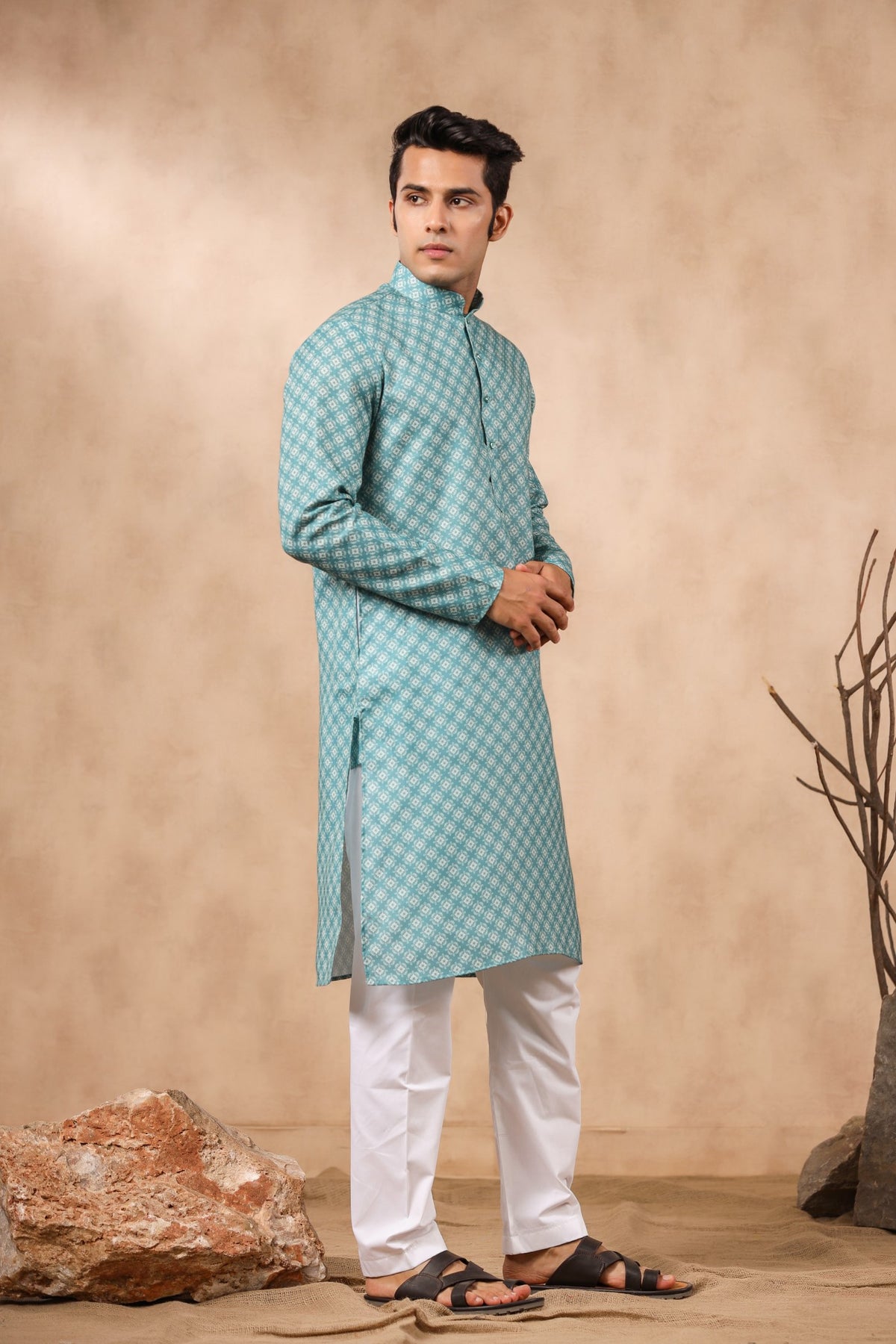 Green Men's Wear ReadyMade Kurta Payjama With Designer Sequence Embroidery Work