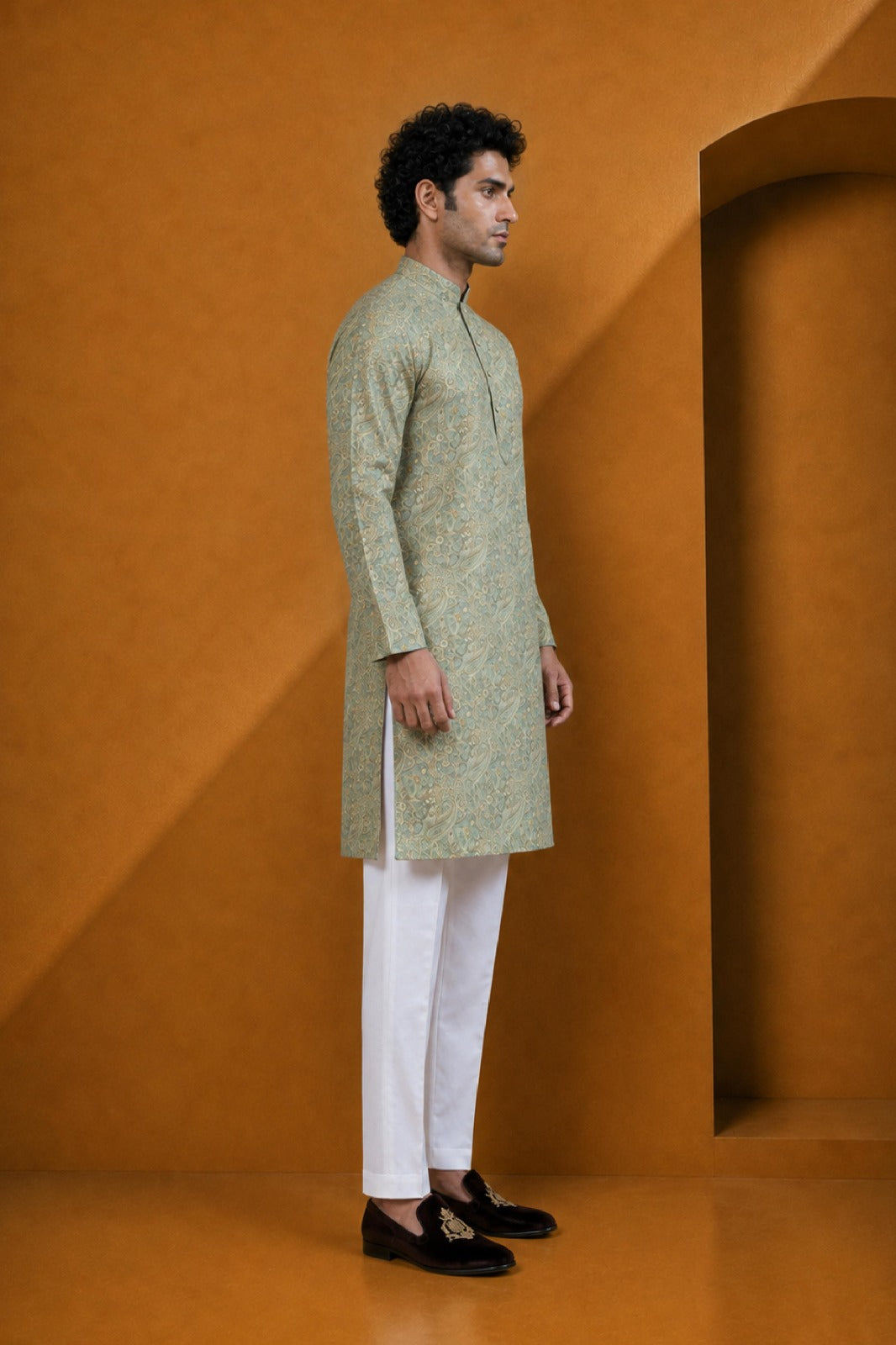 Men's Pista Paisley Printed Kurta Pajama Set